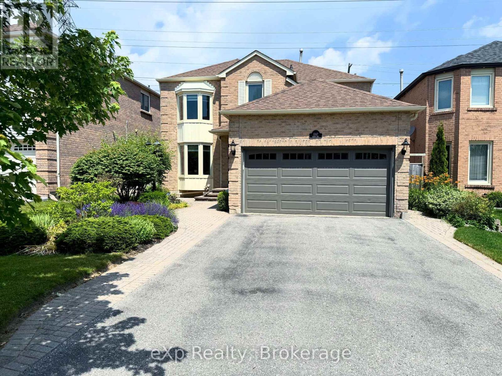 1067 MAURY CRESCENT, Pickering, Ontario