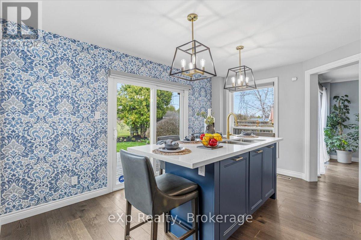 1067 Maury Crescent, Pickering, Ontario L1X 1R4 - Photo 13 - E13670998