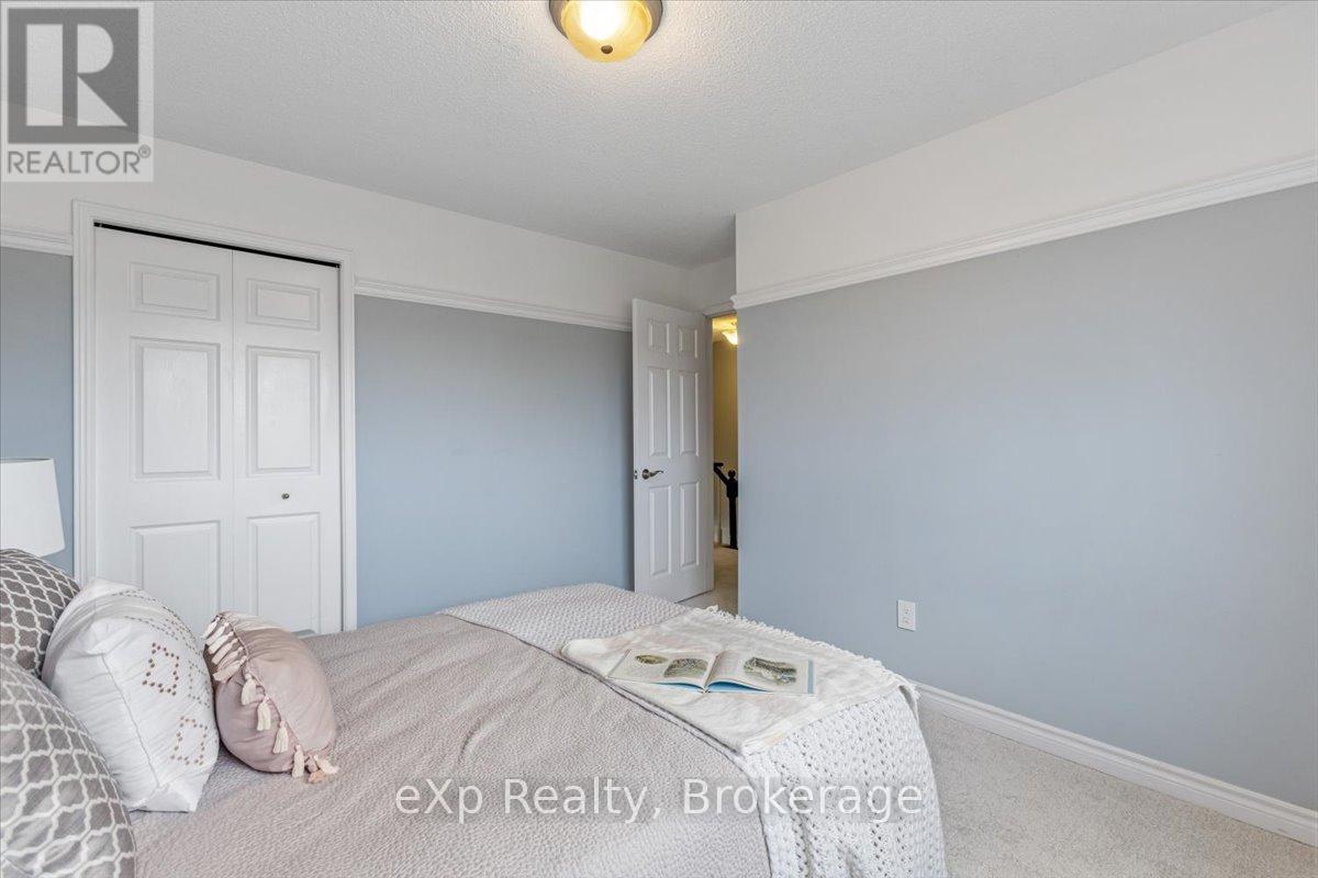 1067 Maury Crescent, Pickering, Ontario L1X 1R4 - Photo 35 - E13670998