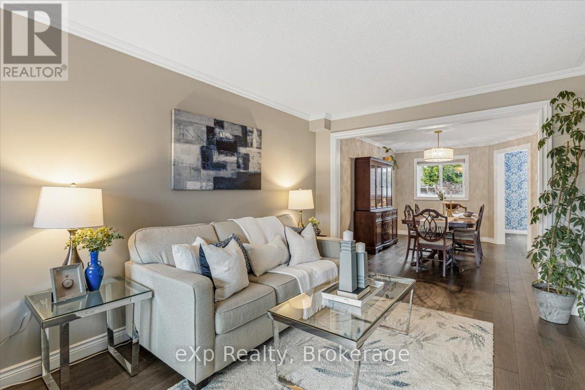 1067 Maury Crescent, Pickering, Ontario L1X 1R4 - Photo 9 - E13670998