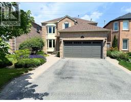 1067 MAURY CRESCENT, Pickering, Ontario