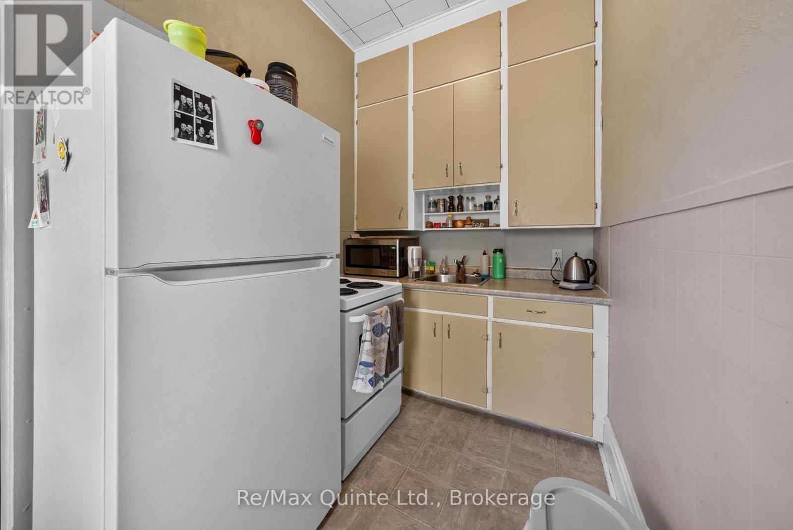 205 Charles Street, Belleville, Ontario  K8N 3M3 - Photo 37 - X13670716