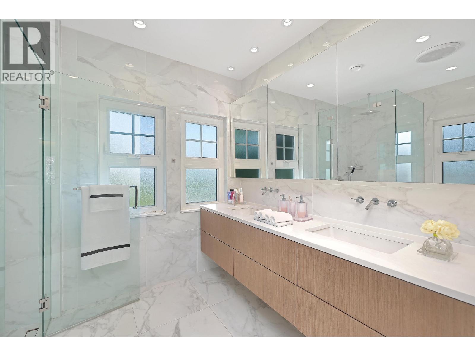 1407 W 33rd Avenue, Vancouver, British Columbia  V6M 1A6 - Photo 17 - R3147144