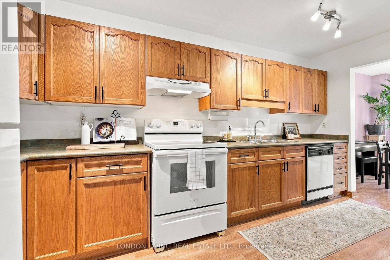193 Deveron Crescent, London South, Ontario  N5Z 4J7 - Photo 20 - X13670728