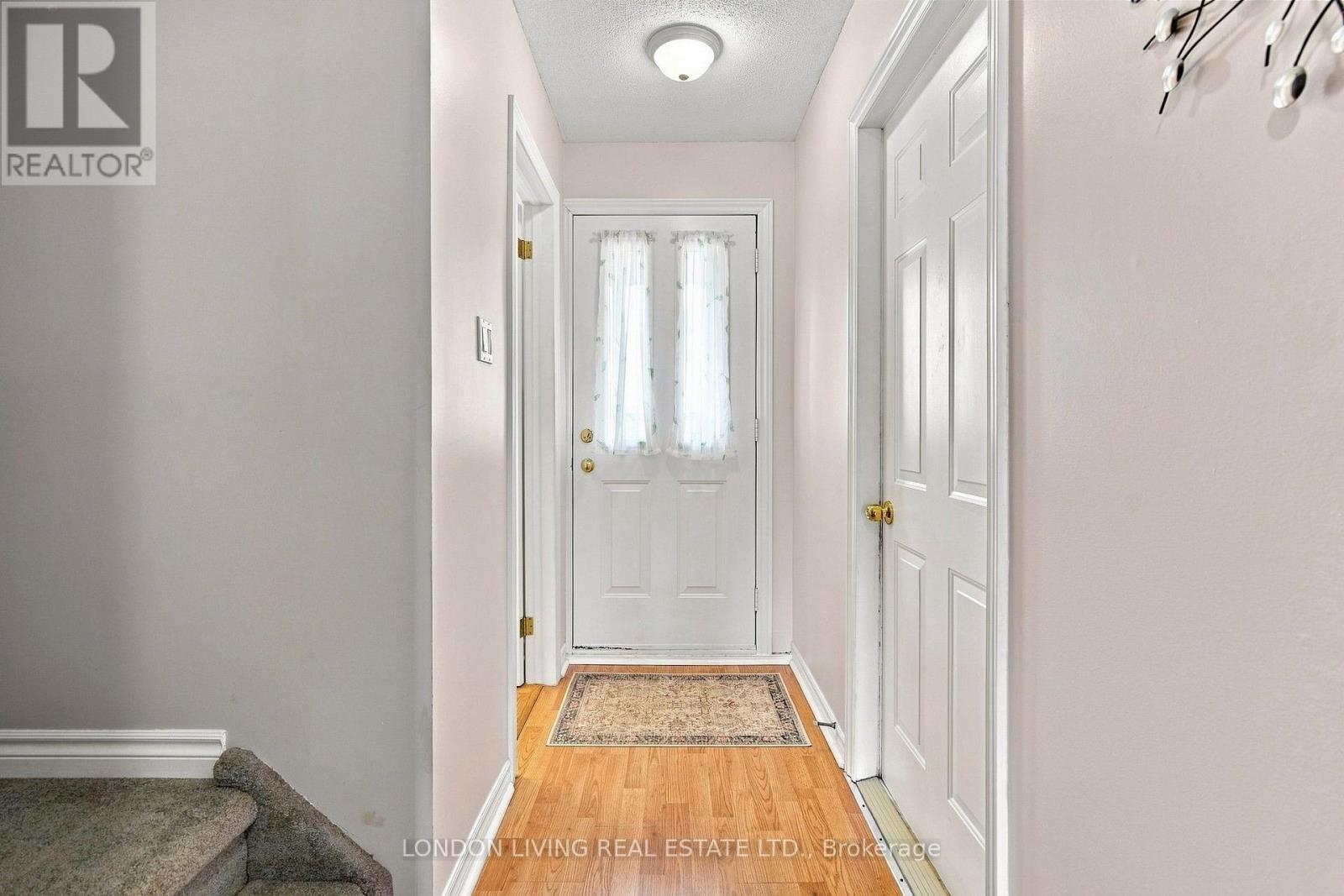 193 Deveron Crescent, London South, Ontario  N5Z 4J7 - Photo 9 - X13670728