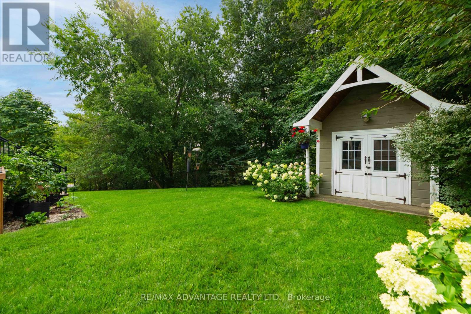1519 Shore Road, London South, Ontario  N6K 4Z5 - Photo 36 - X13670966