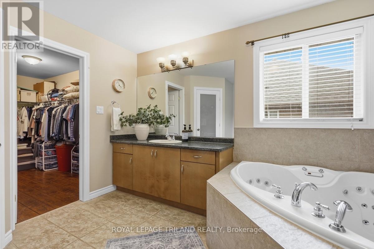 365 Richmeadow Road, London North, Ontario  N6H 5T2 - Photo 25 - X13670972