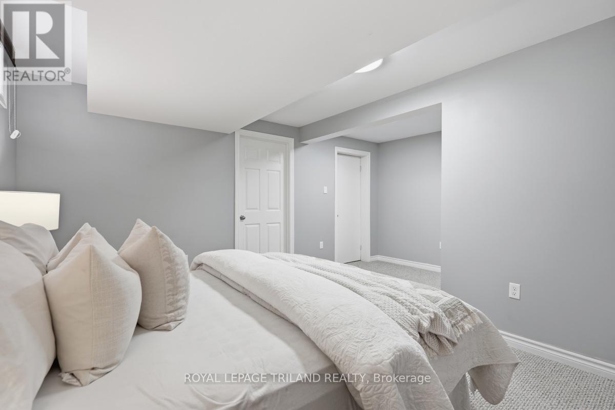 365 Richmeadow Road, London North, Ontario  N6H 5T2 - Photo 34 - X13670972