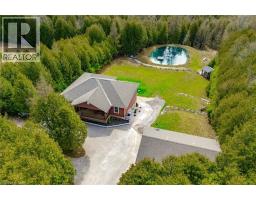 495190 TRAVERSTON Road, Markdale, Ontario