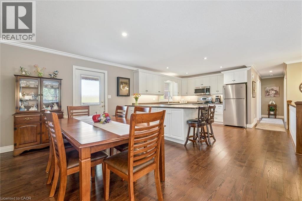 495190 Traverston Road, Markdale, Ontario  N0C 1H0 - Photo 7 - 40824879