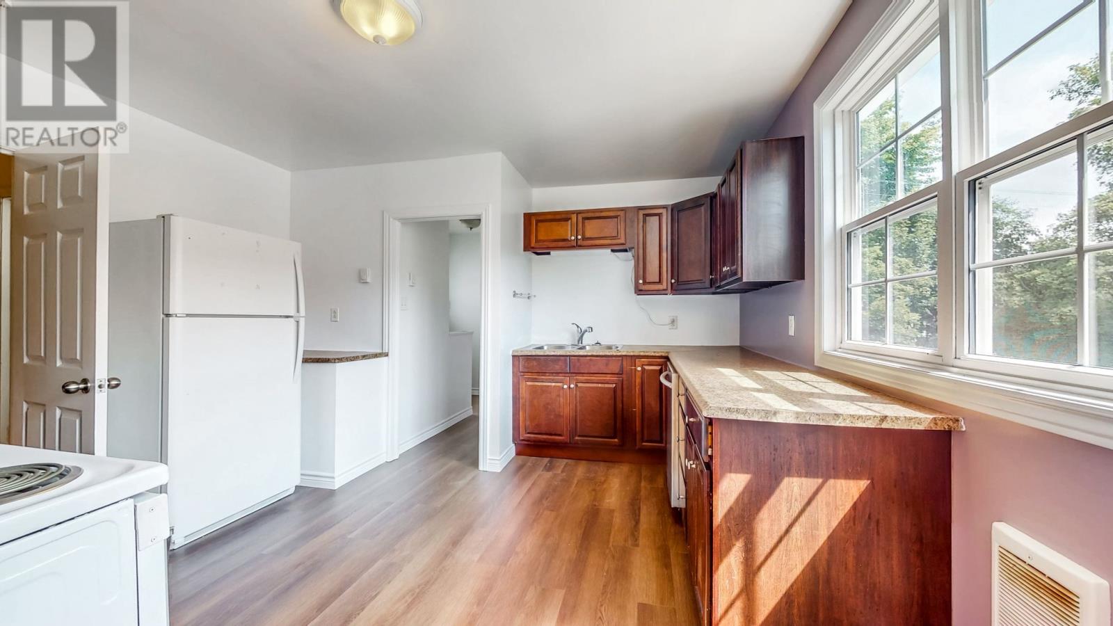 10 Baltimore Street, St. John's, Newfoundland & Labrador   - Photo 22 - 1301641