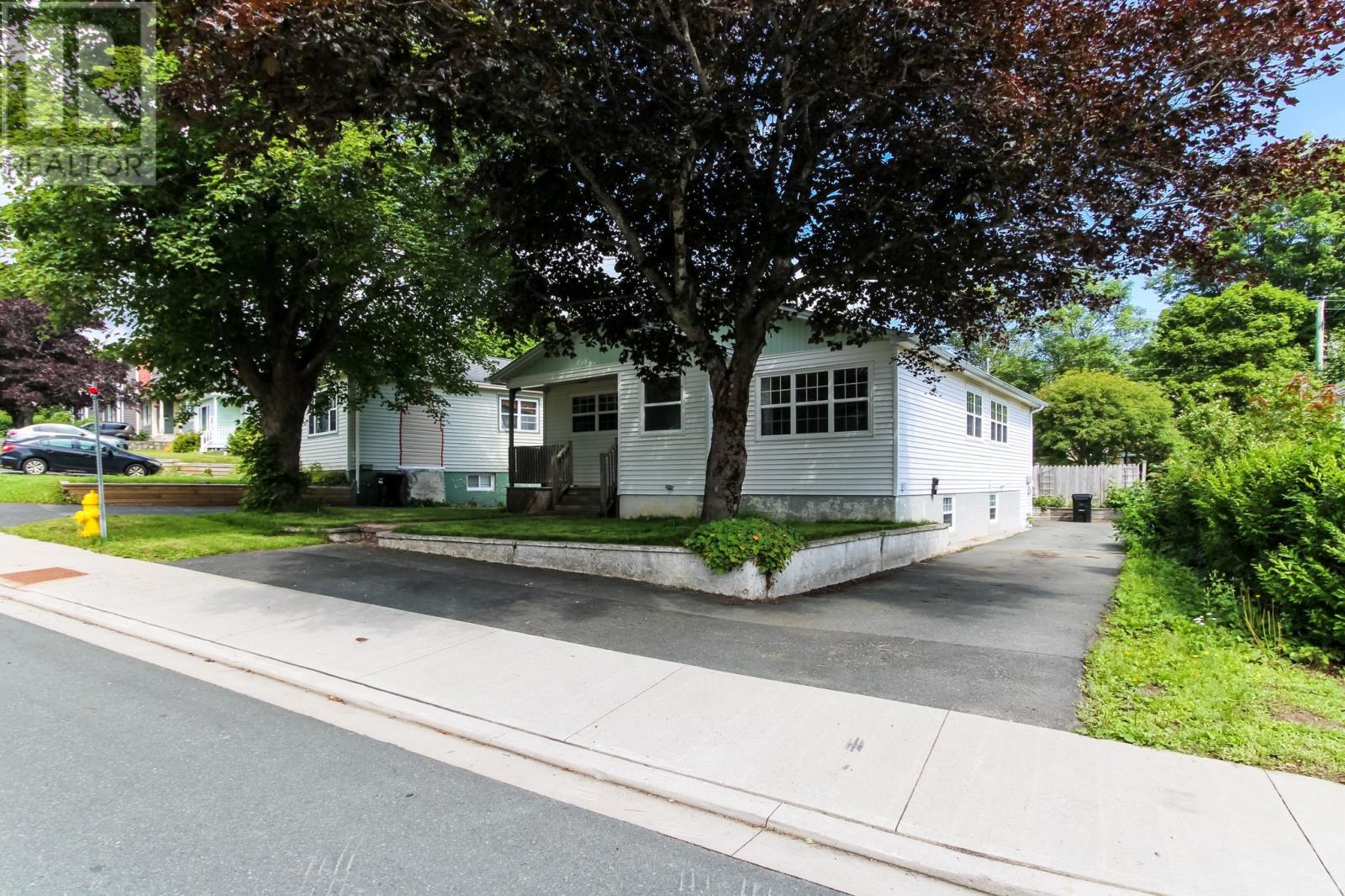 10 Baltimore Street, St. John's, Newfoundland & Labrador   - Photo 4 - 1301641