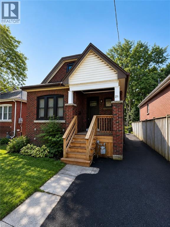 21 HADDON Avenue S, Hamilton, Ontario