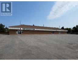 A 135 FREDERICA ST E, THUNDER BAY, Ontario
