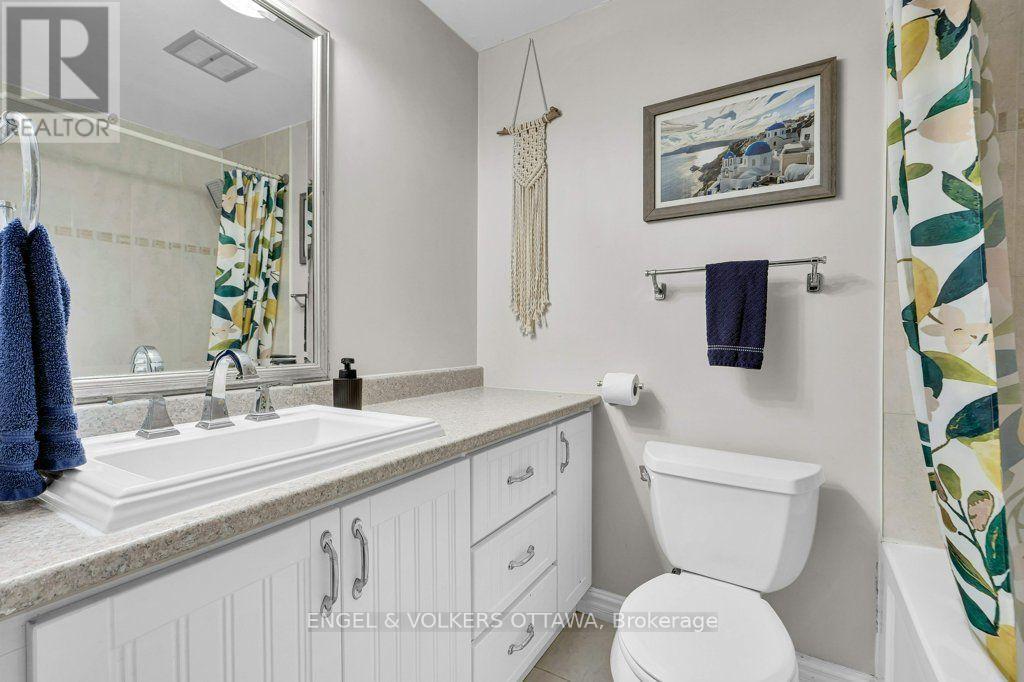 878 Grenon Avenue, Ottawa, Ontario  K2B 6G3 - Photo 28 - X13670704