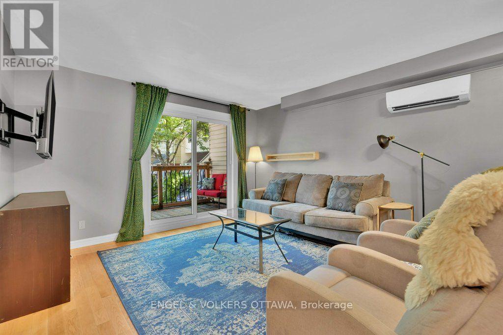 878 Grenon Avenue, Ottawa, Ontario  K2B 6G3 - Photo 5 - X13670704