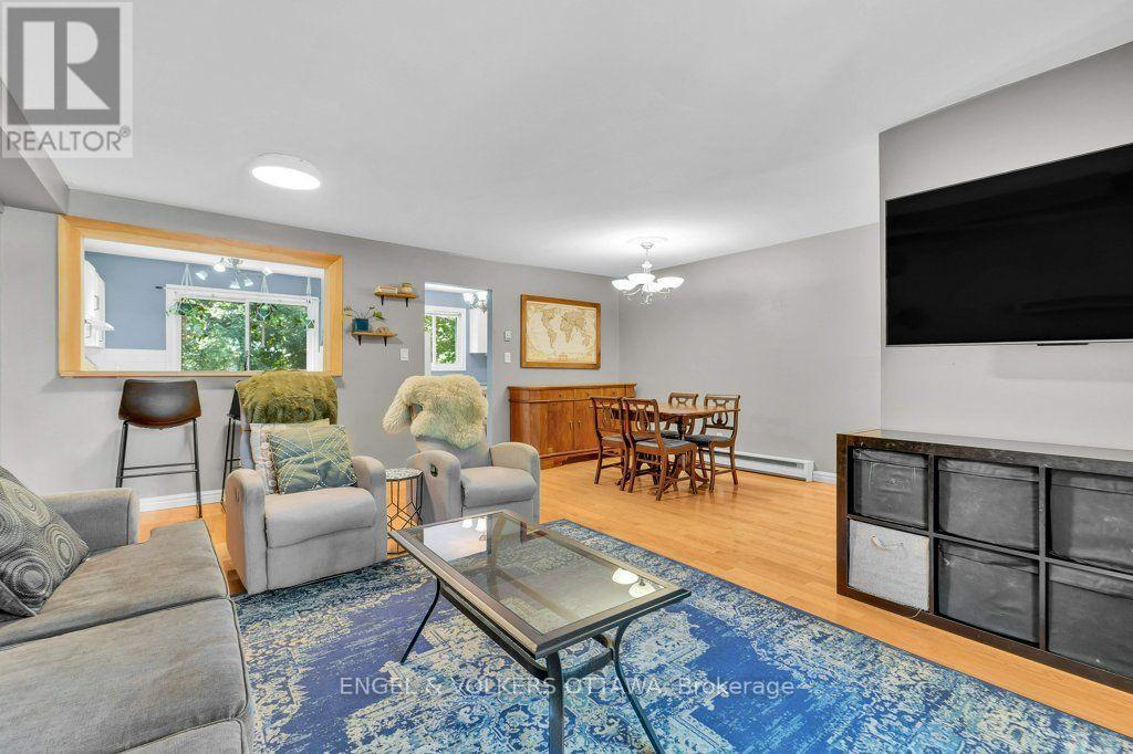 878 Grenon Avenue, Ottawa, Ontario  K2B 6G3 - Photo 7 - X13670704
