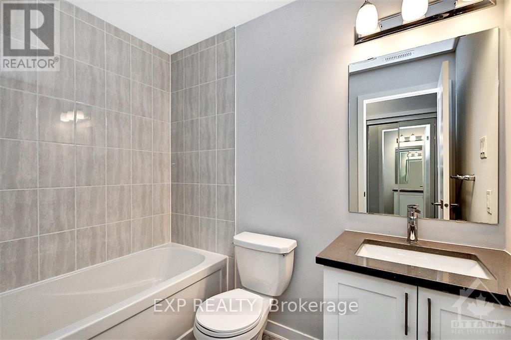 821 Mikinak Road, Ottawa, Ontario  K1K 4Z9 - Photo 6 - X13670992