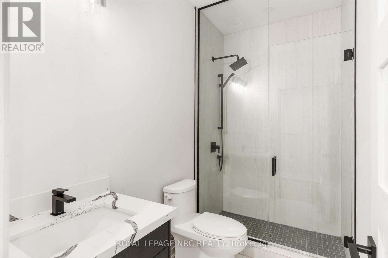 11 Primrose Street, Pelham, Ontario  L3E 0H1 - Photo 31 - X13670906