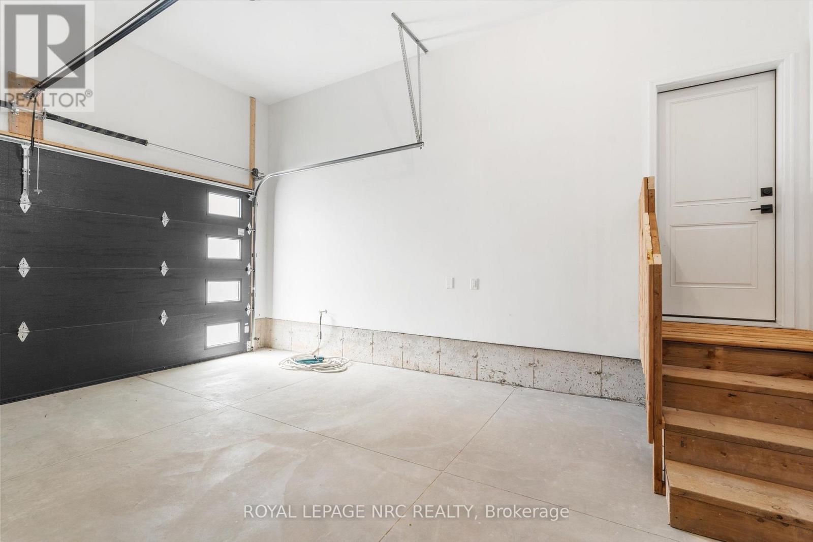 11 Primrose Street, Pelham, Ontario  L3E 0H1 - Photo 45 - X13670906