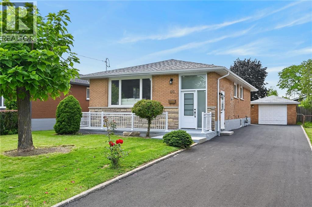 40 PURDY Crescent, Hamilton, Ontario