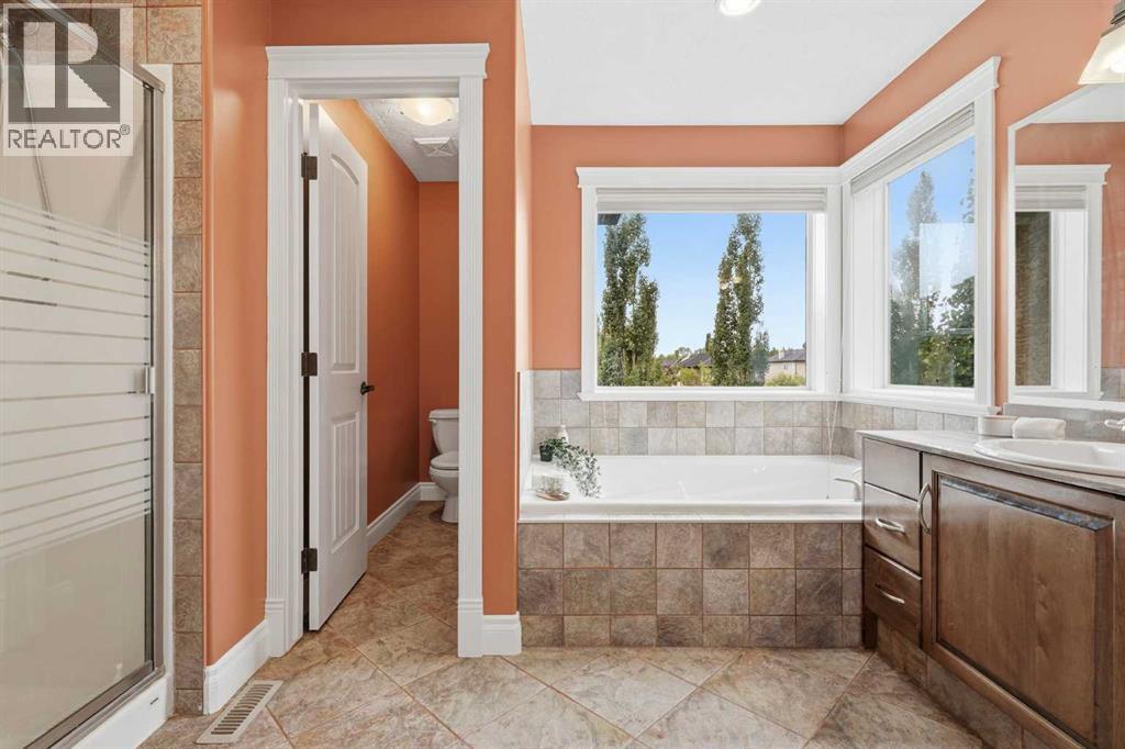 75 Royal Abbey Rise NW, Calgary, Alberta  T3G 4Y5 - Photo 27 - A2334018