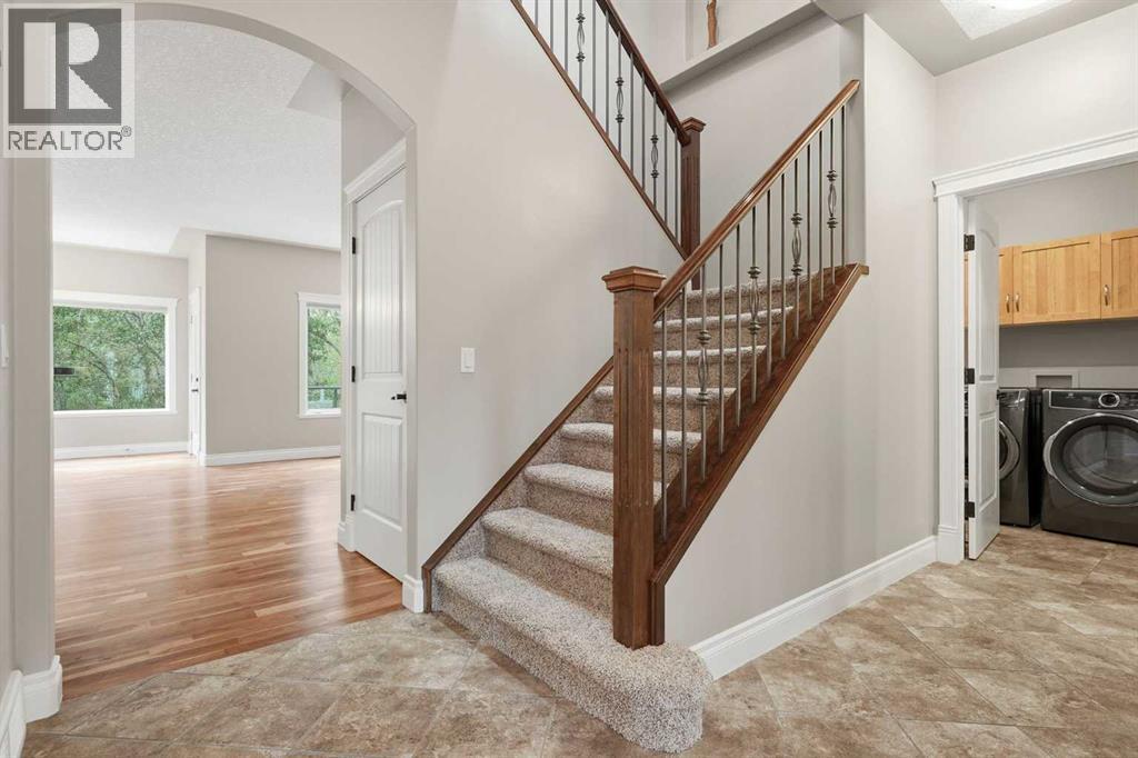 75 Royal Abbey Rise NW, Calgary, Alberta  T3G 4Y5 - Photo 17 - A2334018