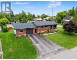 14 BAYNES STREET, Perth, Ontario