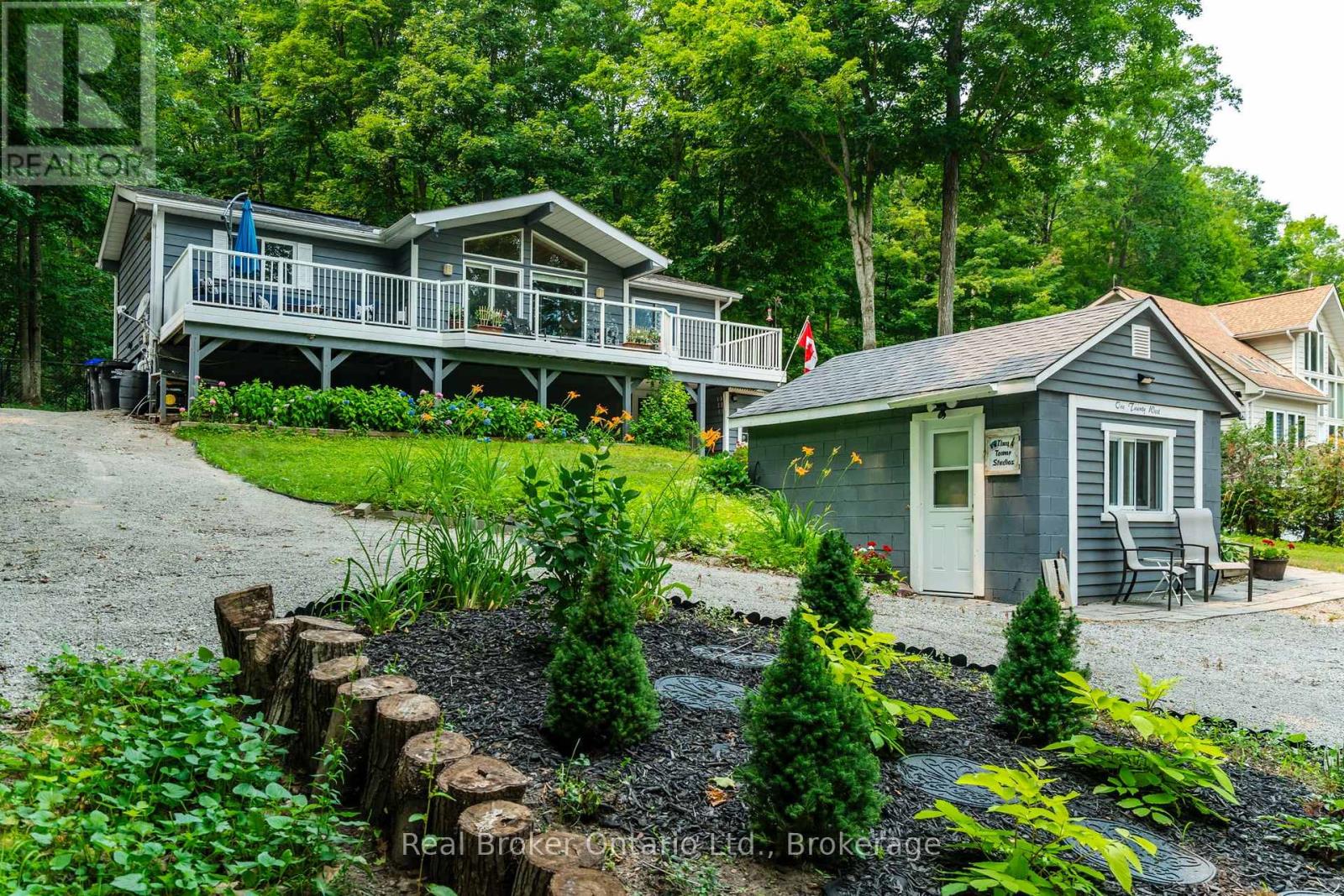 120 Farlain Lake Road W, Tiny, Ontario  L9M 0B9 - Photo 1 - S13670870