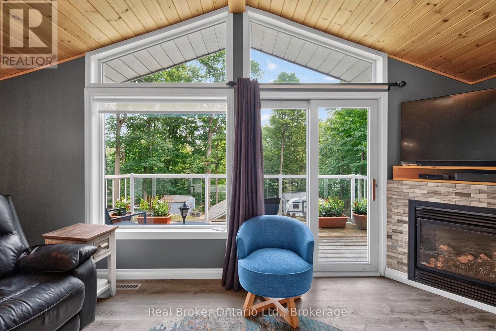 120 Farlain Lake Road W, Tiny, Ontario  L9M 0B9 - Photo 14 - S13670870