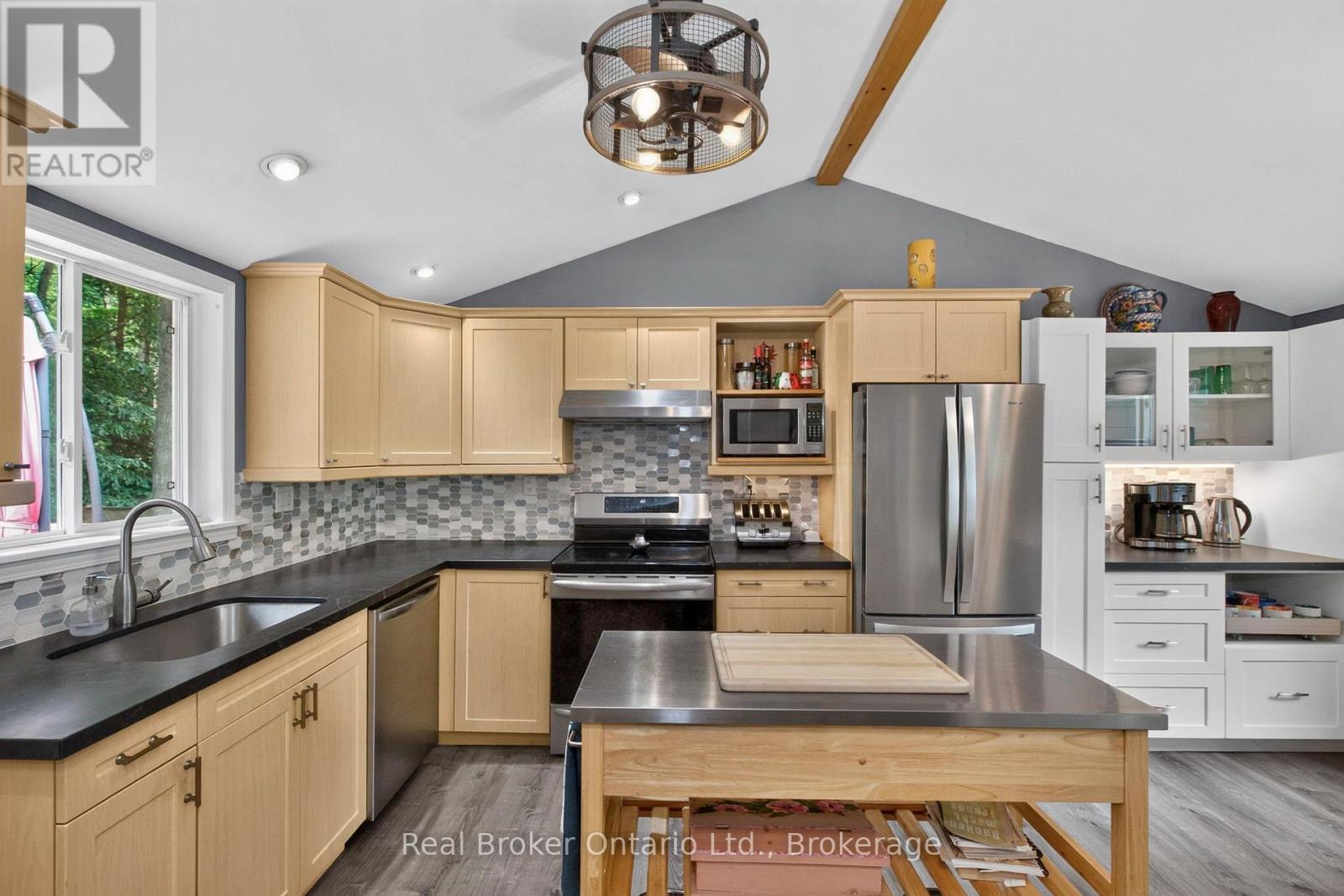 120 Farlain Lake Road W, Tiny, Ontario  L9M 0B9 - Photo 21 - S13670870