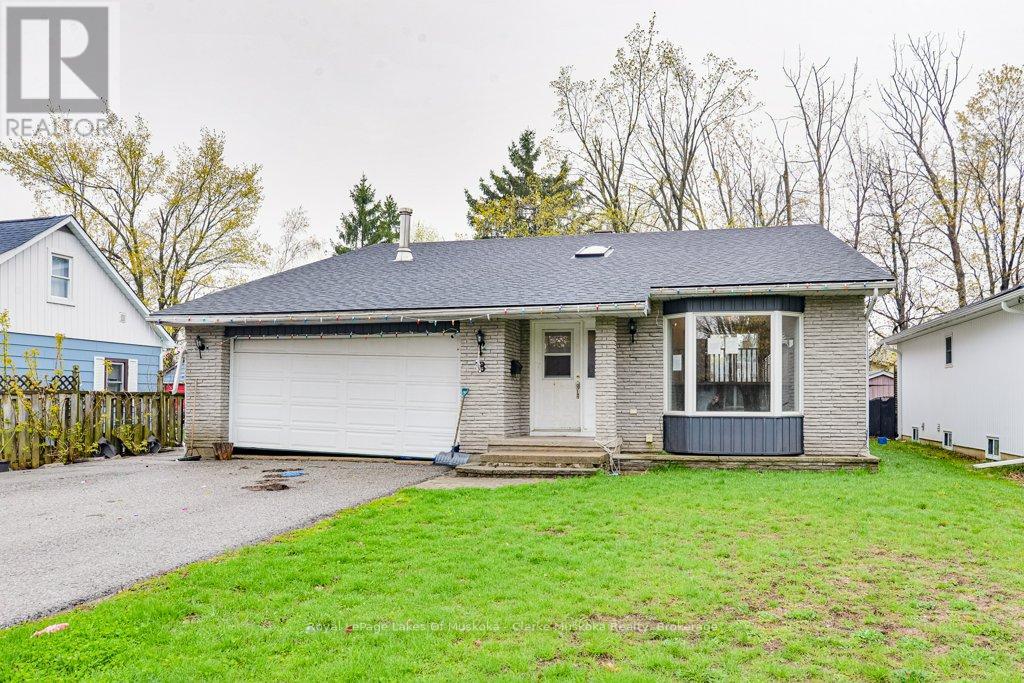 8 Edna Street, Orillia, Ontario  L3V 6G4 - Photo 1 - S13670930