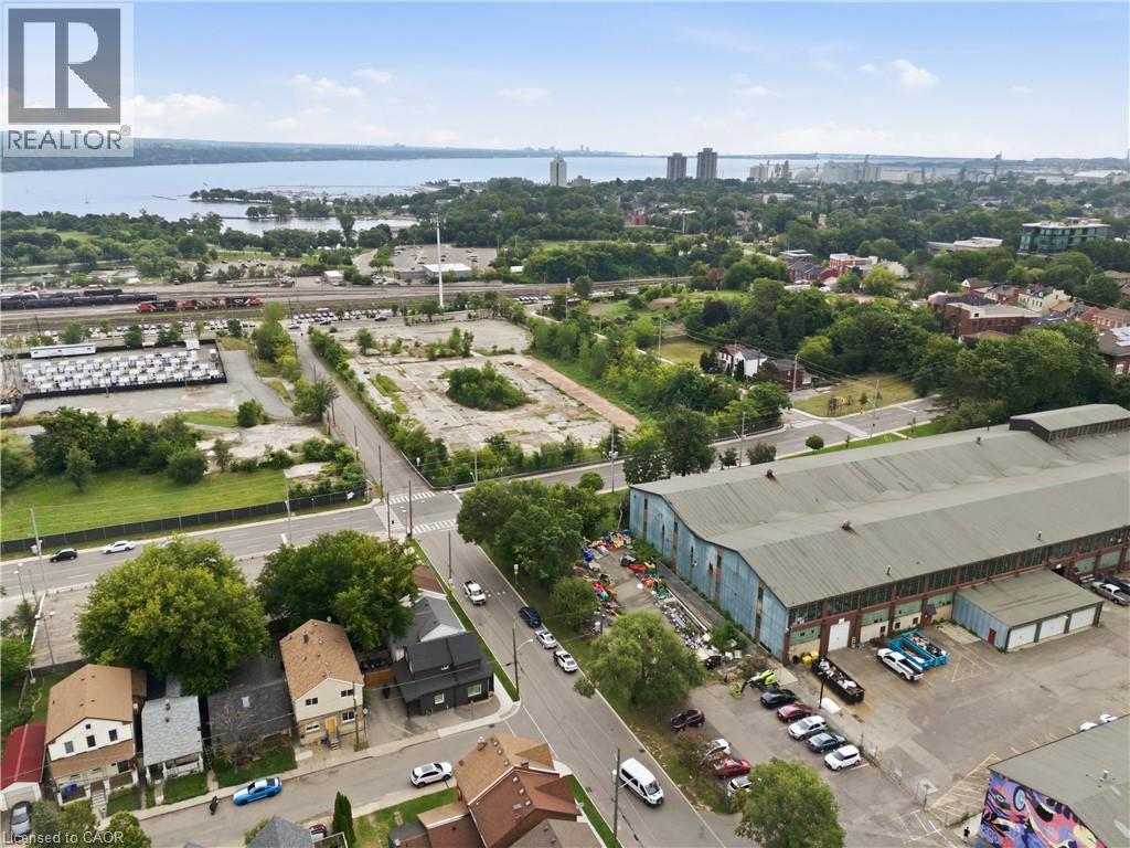 203 Caroline Street N, Hamilton, Ontario  L8R 2S1 - Photo 5 - 40855563