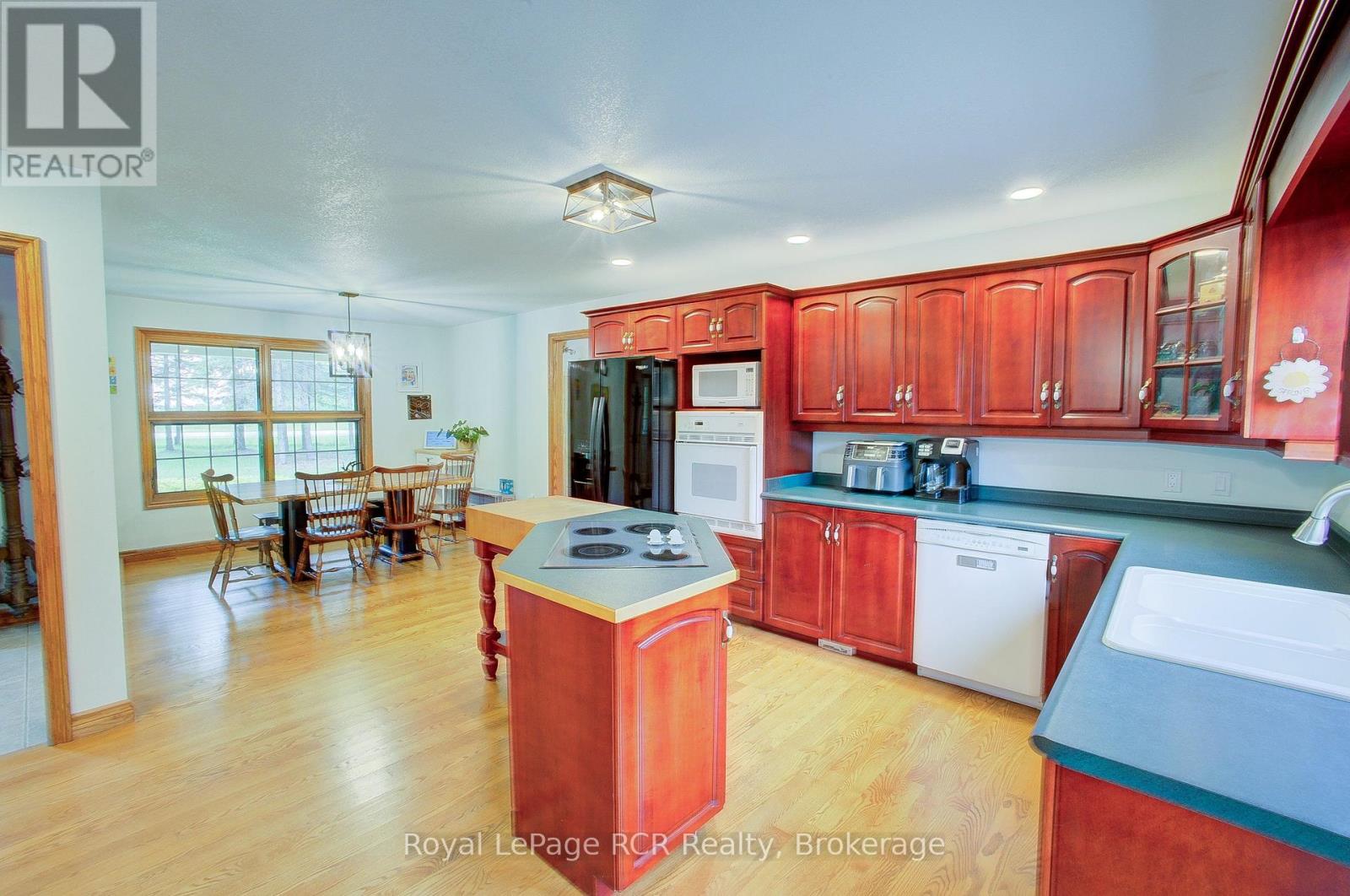 8187 Wellington Road 109 Road, Wellington North, Ontario  N0G 1A0 - Photo 10 - X13670952