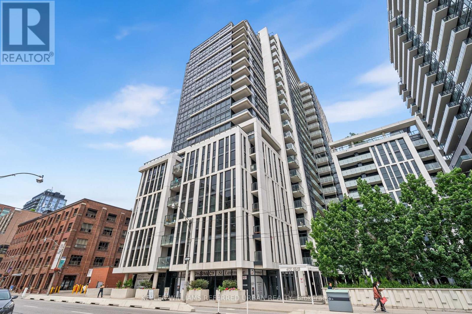 1022 - 400 ADELAIDE STREET E, Toronto, Ontario