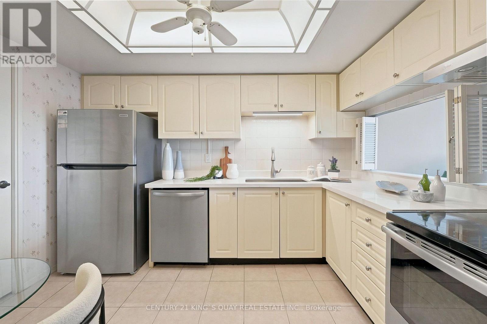 1908 - 55 Skymark Drive, Toronto, Ontario  M2H 3N4 - Photo 7 - C13670824