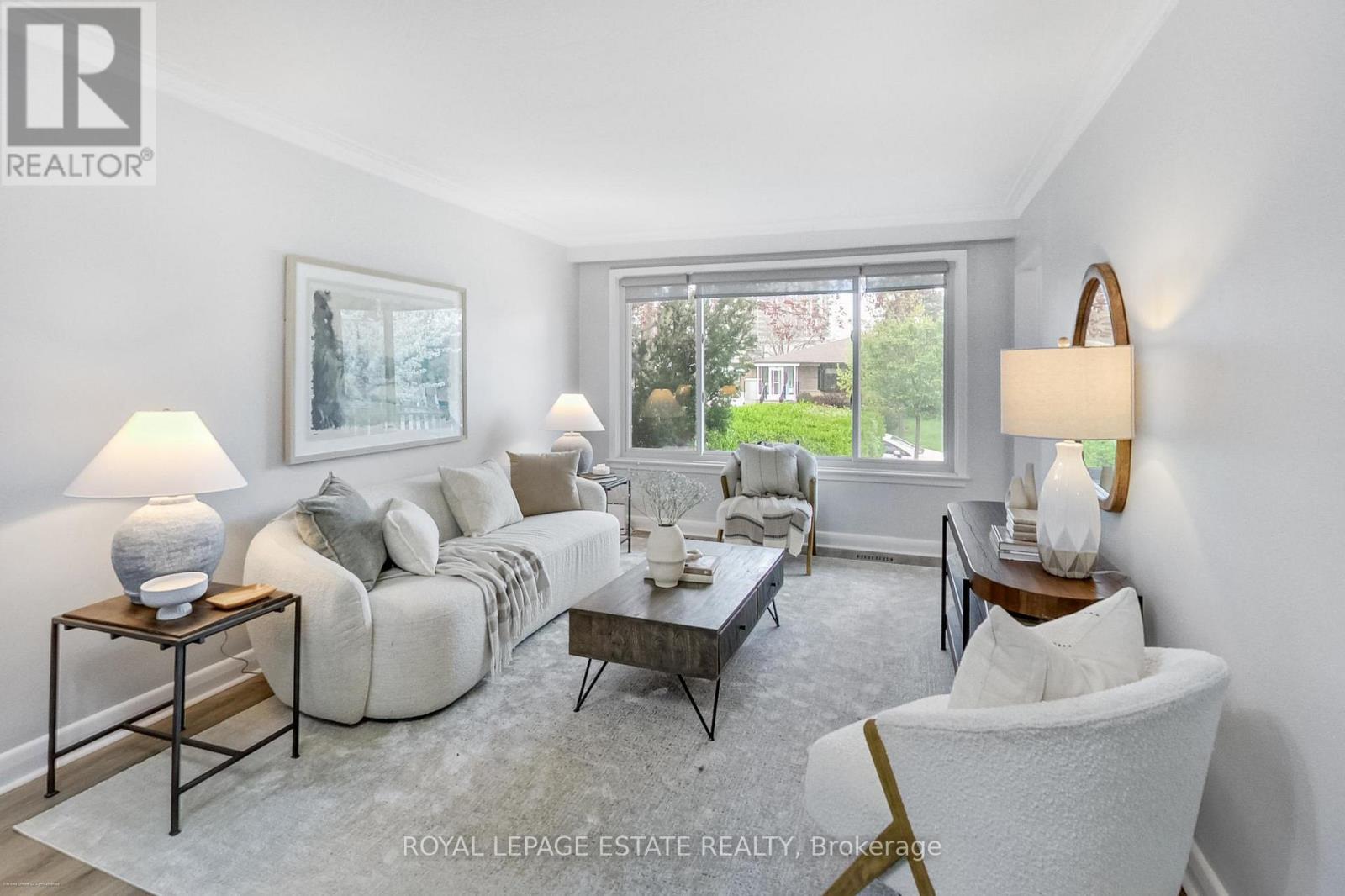 36 Linelle Street, Toronto, Ontario  M2N 2J3 - Photo 4 - C13670832