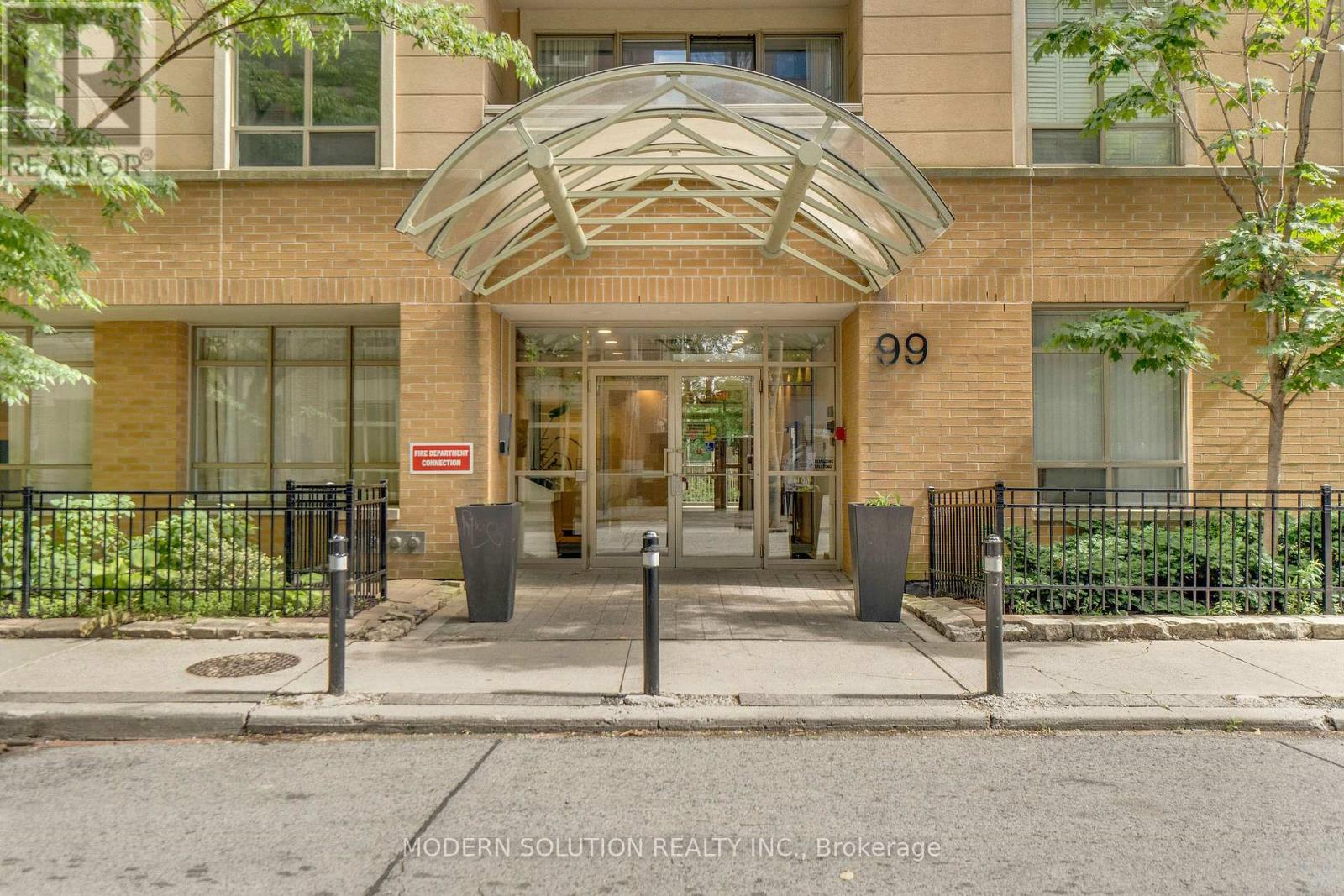 201 - 99 Hayden Street, Toronto, Ontario  M4Y 3B4 - Photo 3 - C13670856