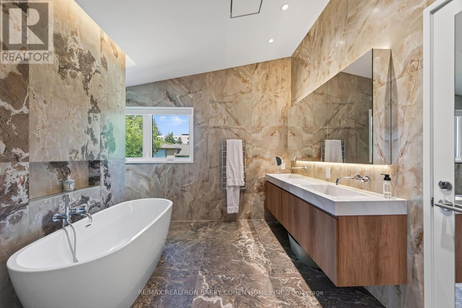 6 Denmark Crescent, Toronto, Ontario  M2R 1J4 - Photo 34 - C13670892