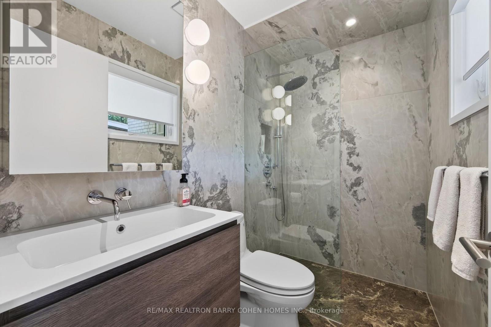 6 Denmark Crescent, Toronto, Ontario  M2R 1J4 - Photo 38 - C13670892
