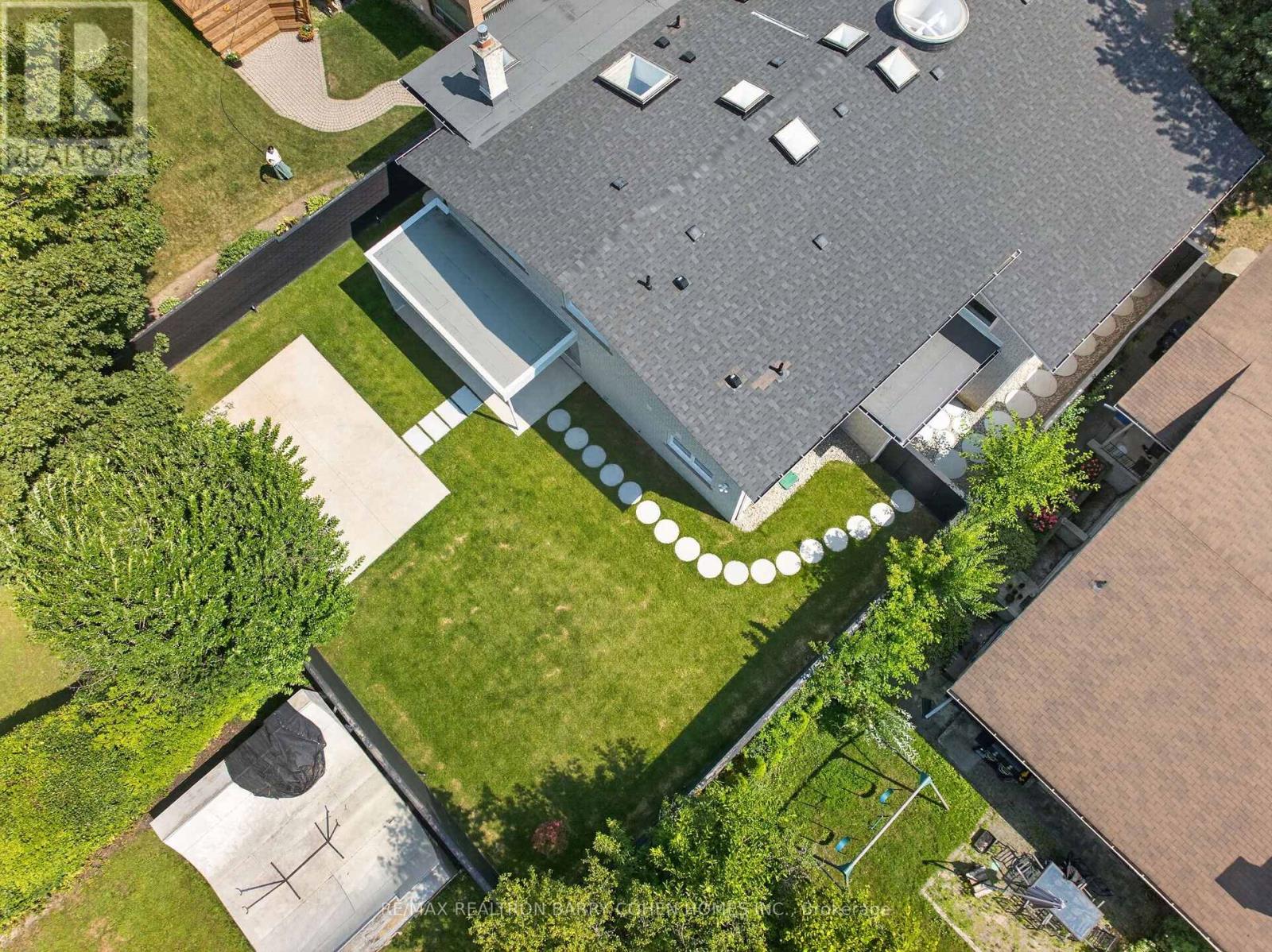 6 Denmark Crescent, Toronto, Ontario  M2R 1J4 - Photo 47 - C13670892