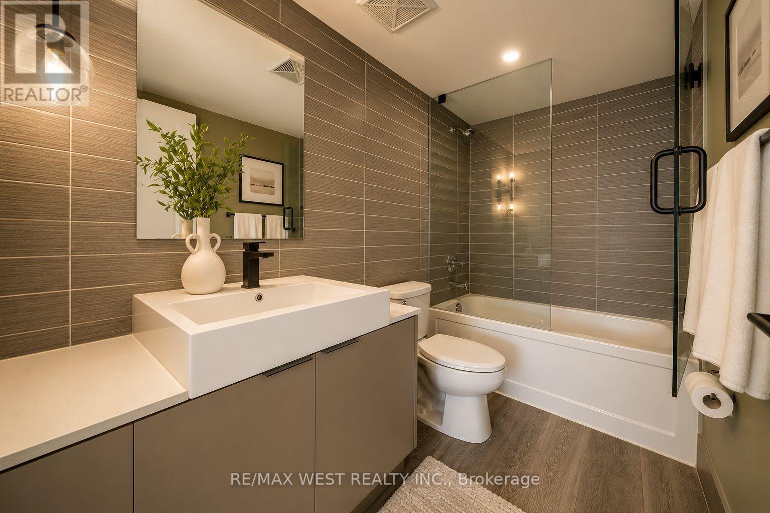 546 - 5 Hanna Avenue N, Toronto, Ontario  M6K 1W8 - Photo 16 - C13670924