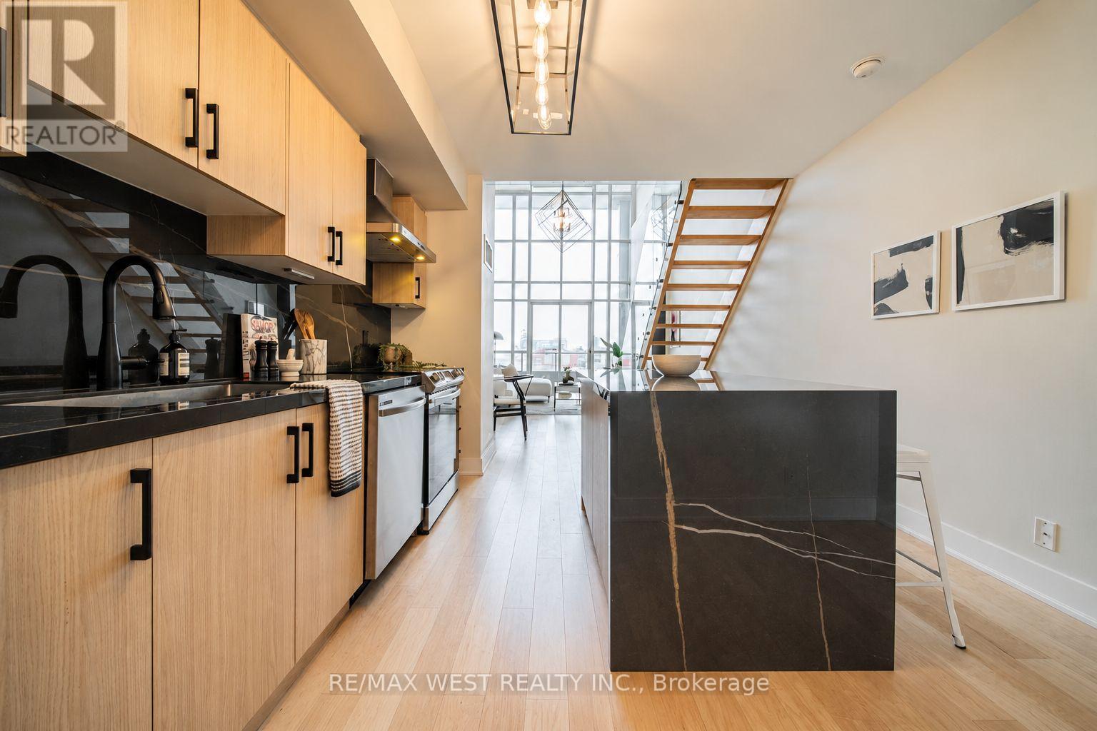 546 - 5 Hanna Avenue N, Toronto, Ontario  M6K 1W8 - Photo 7 - C13670924