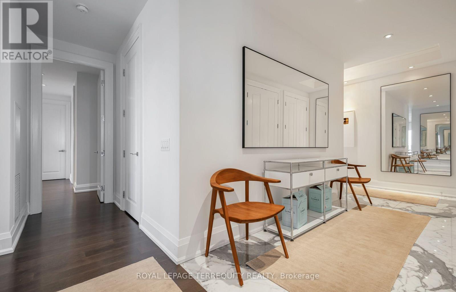 1704 - 88 Davenport Road, Toronto, Ontario  M5R 0A5 - Photo 10 - C13670974