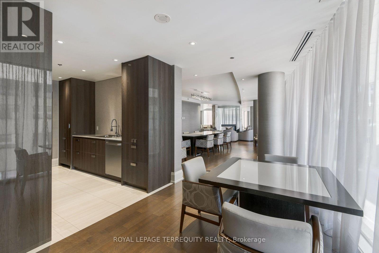 1704 - 88 Davenport Road, Toronto, Ontario  M5R 0A5 - Photo 41 - C13670974