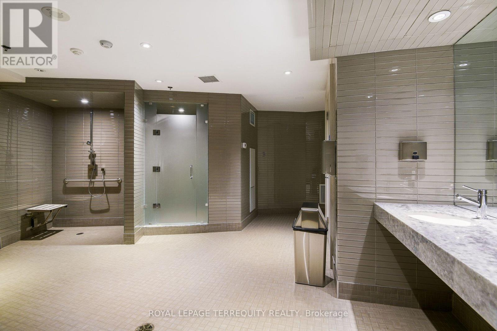 1704 - 88 Davenport Road, Toronto, Ontario  M5R 0A5 - Photo 43 - C13670974