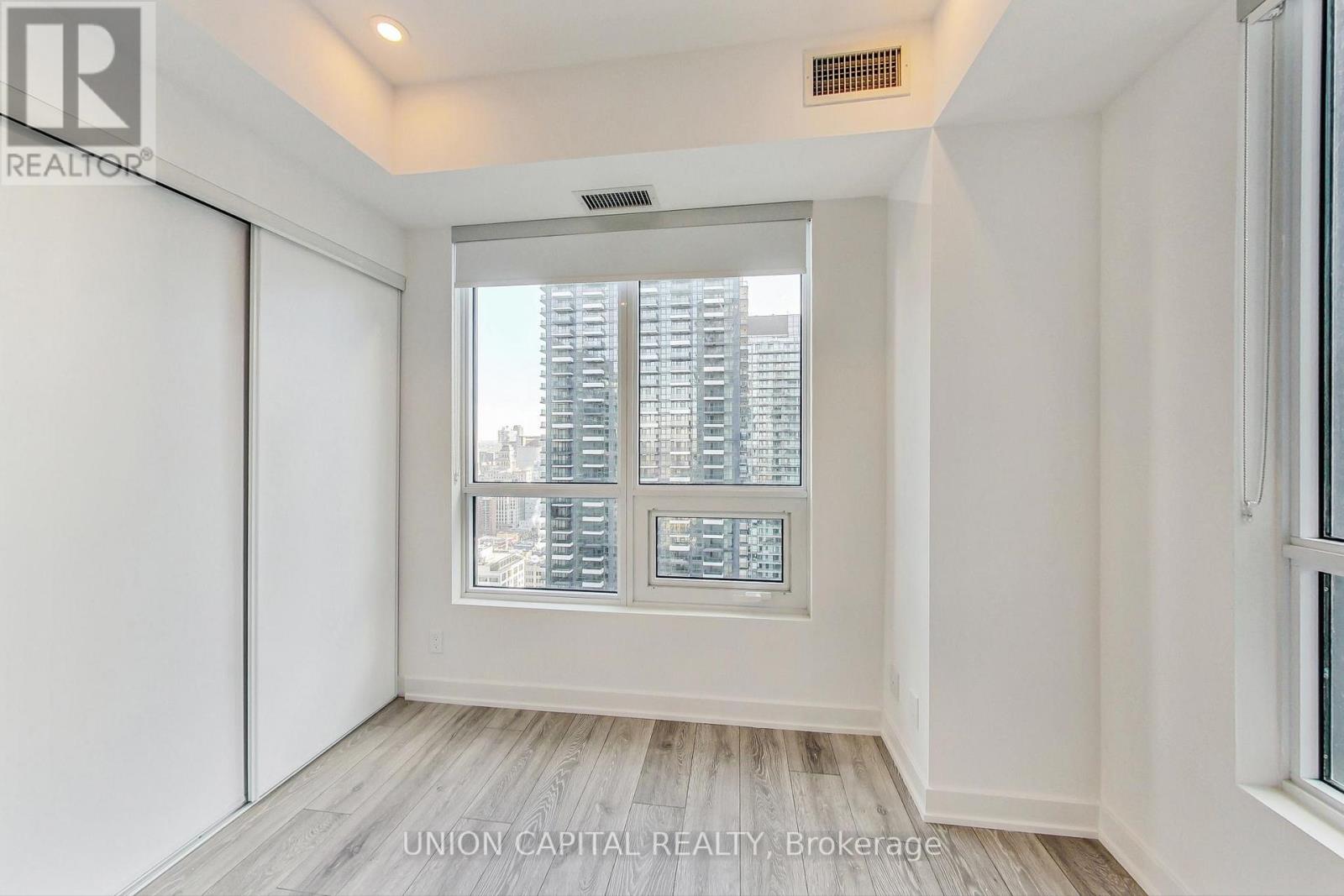 3305 - 108 Peter Street, Toronto, Ontario  M5V 0W2 - Photo 11 - C13670978