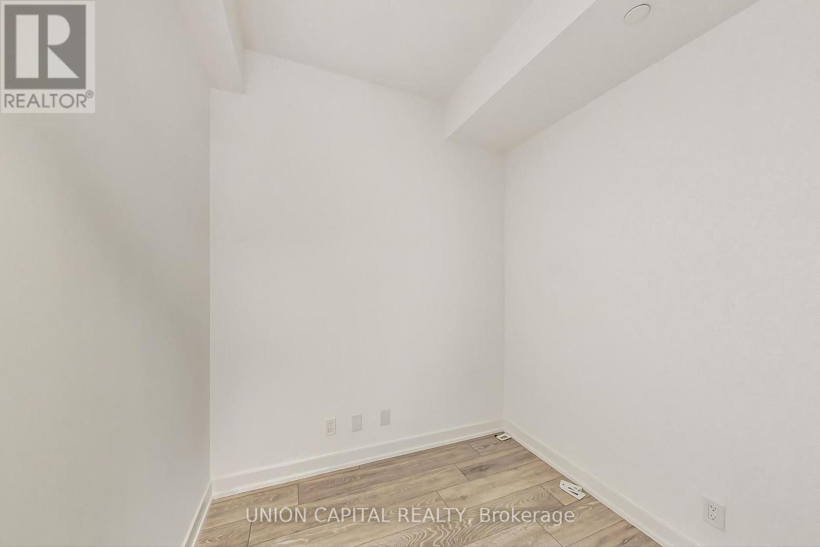 3305 - 108 Peter Street, Toronto, Ontario  M5V 0W2 - Photo 13 - C13670978