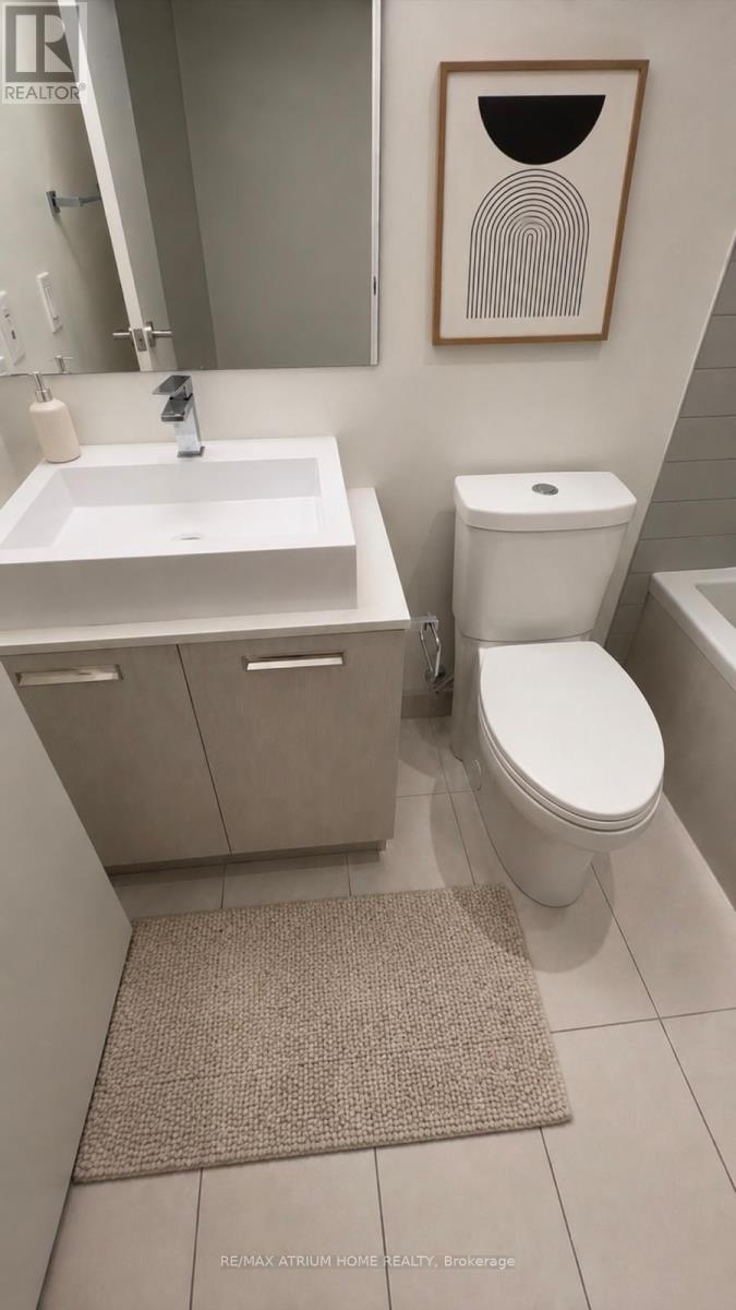 1310 - 2a Church Street, Toronto, Ontario  M5E 0E1 - Photo 11 - C13671042