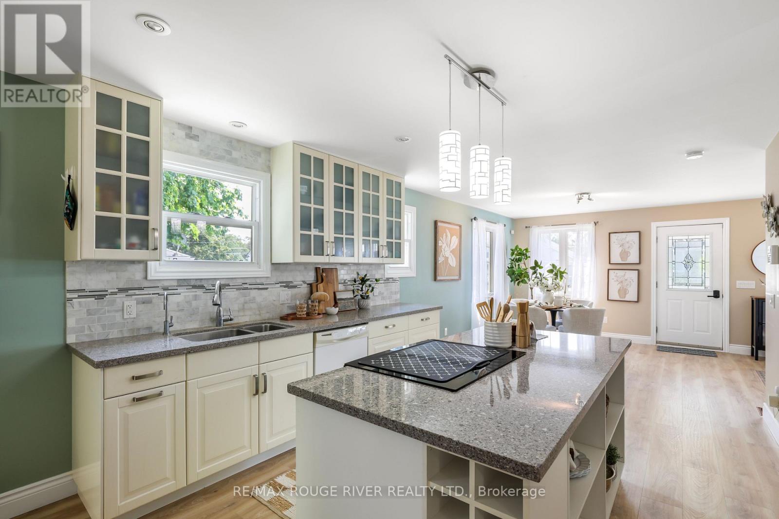 109 Elgin Street, Clarington, Ontario  L1C 3E6 - Photo 6 - E13670696